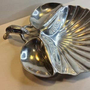 WILTON ARMATELLE Pewter Serving Platter! Amazing condition